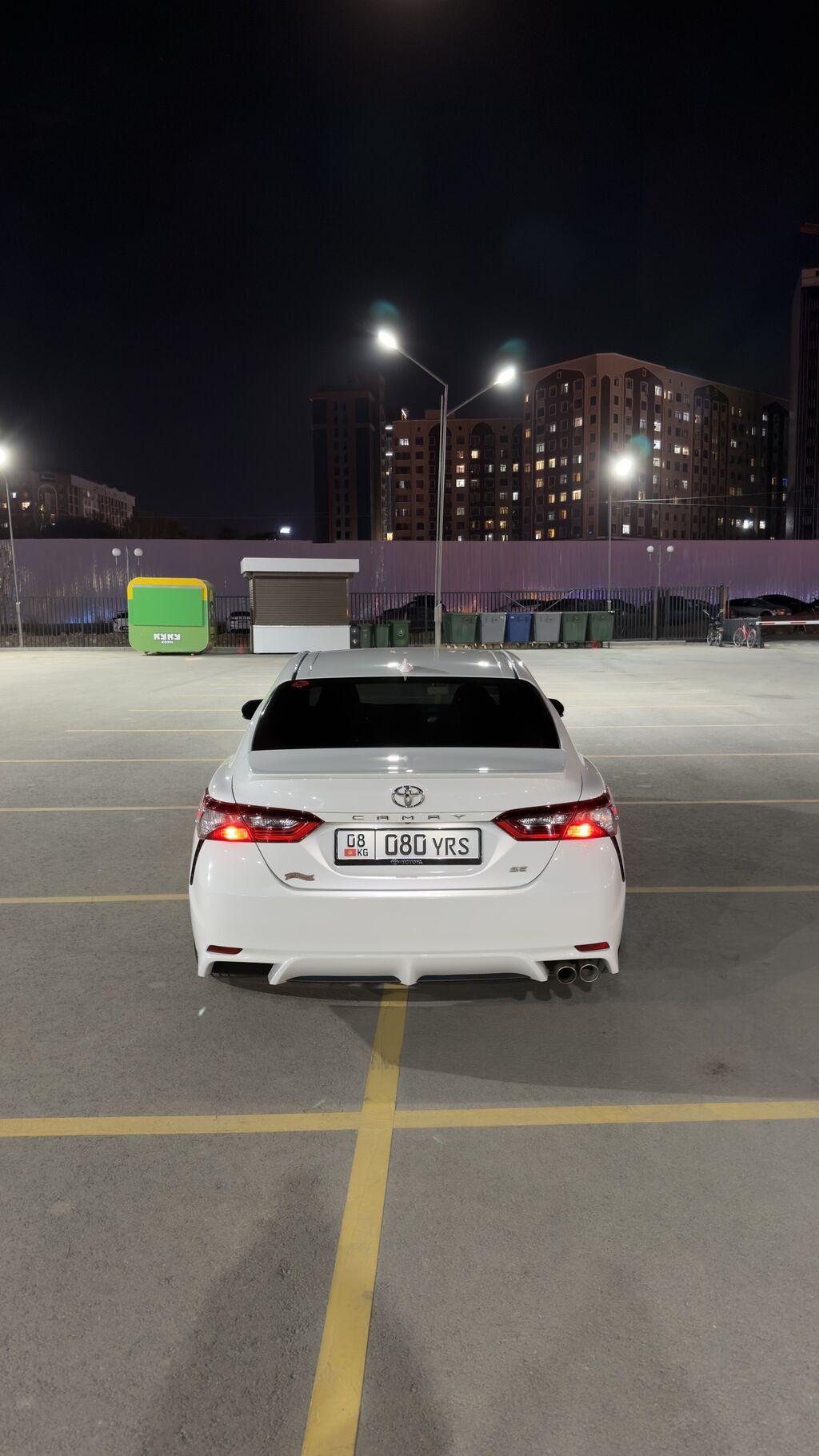 Toyota Camry: 2021 г., 2.5 л, Автомат, Бензин, Седан: фото 4