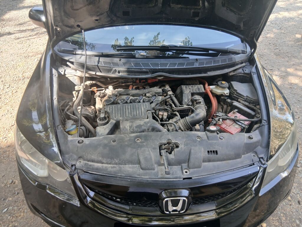 Honda Civic: 2010 г., 1.3 л, Вариатор, Гибрид, Седан: фото 6