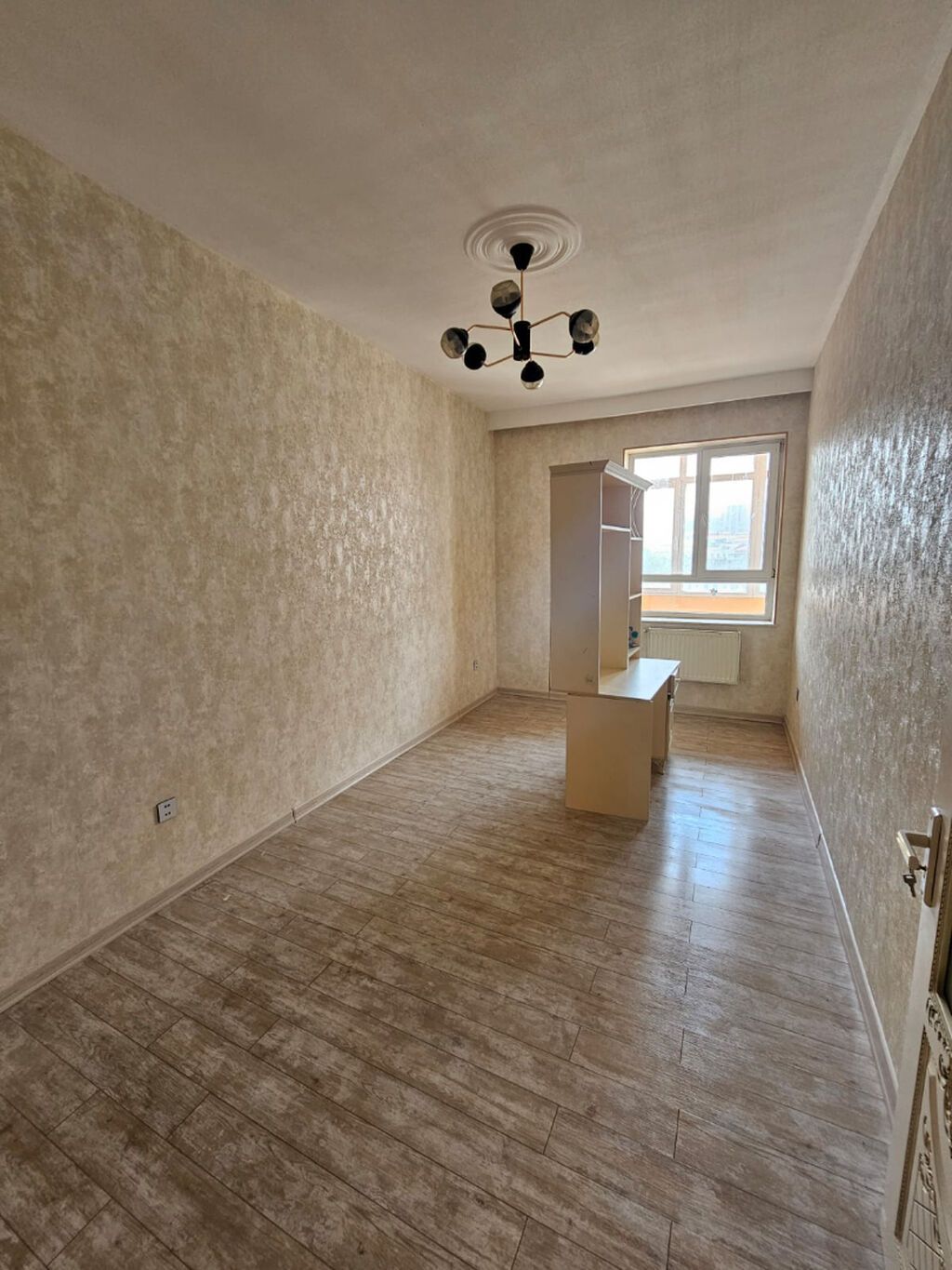 Bakı, 3 otaqlı, Köhnə tikili, 110 kv. m