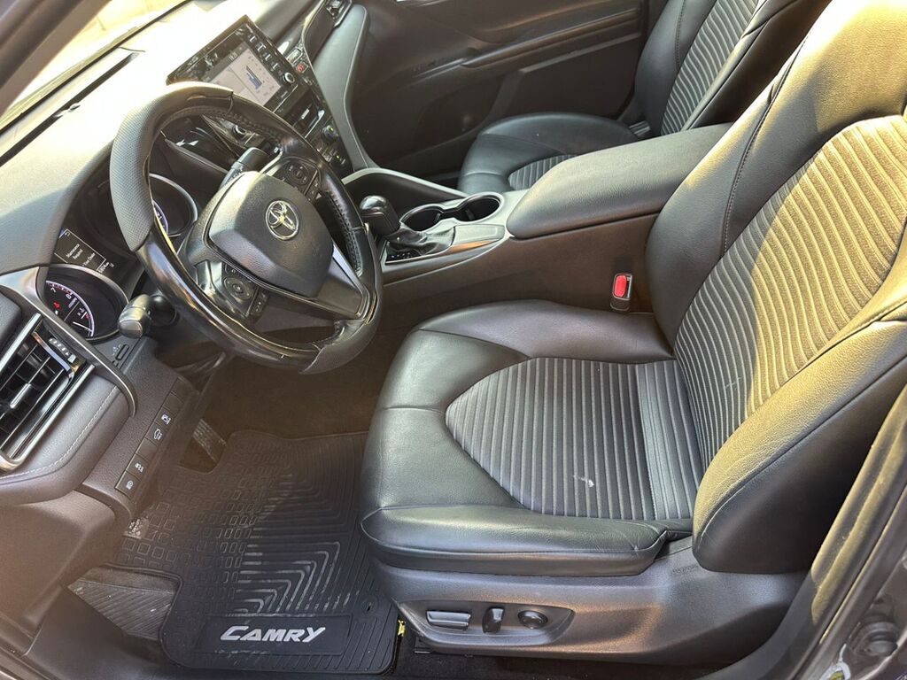 Toyota Camry: 2020 г., 2.5 л, Автомат, Бензин, Седан: фото 7