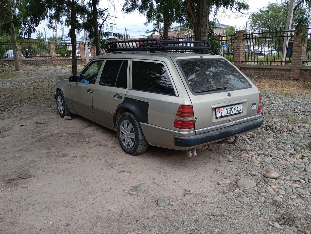Mercedes-Benz W124: 1989 г., 2.9 л, Механика, Дизель, Универсал: фото 4