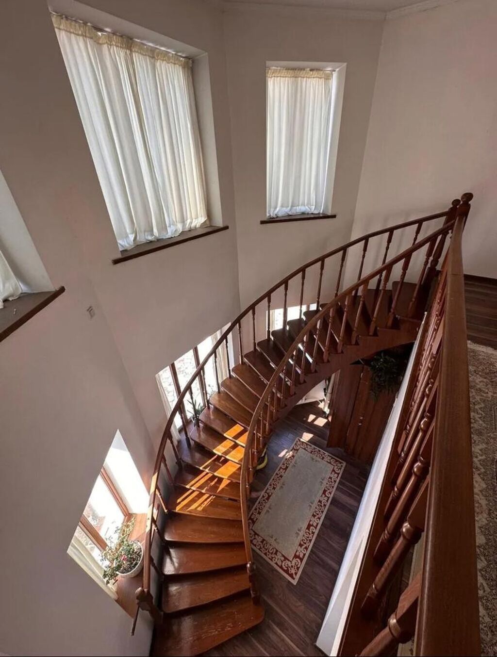 5 комнат, 240 м², 9 соток, Бишкек, Собственник: фото 7