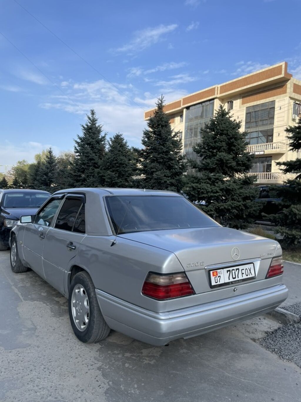 Mercedes-Benz W124: 1994 г., 2.2 л, Автомат, Бензин, Седан: фото 1