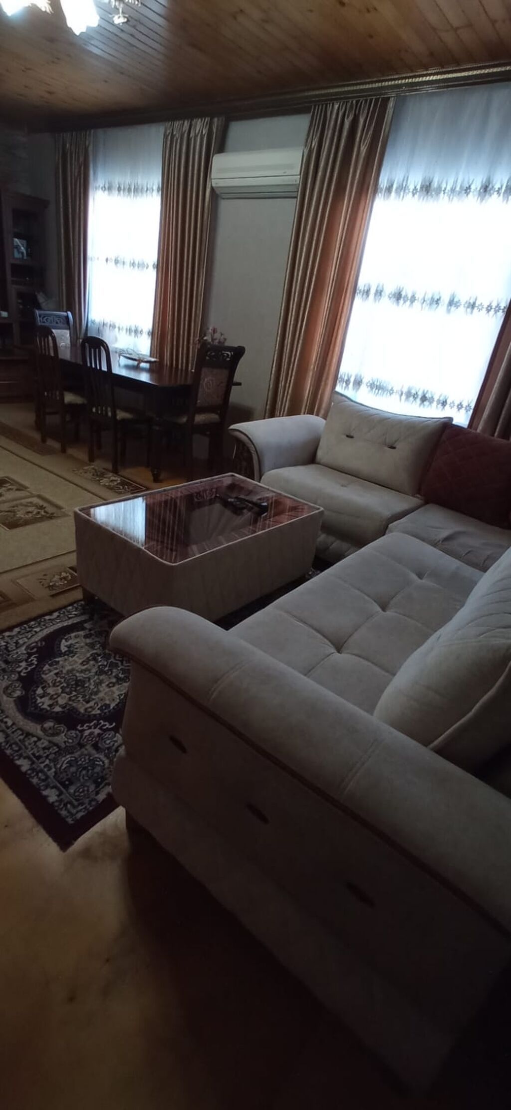 2 mərtəbəli fərdi yaşayış evi - Tikinti: Kəsmə daş divarlar, dalbat