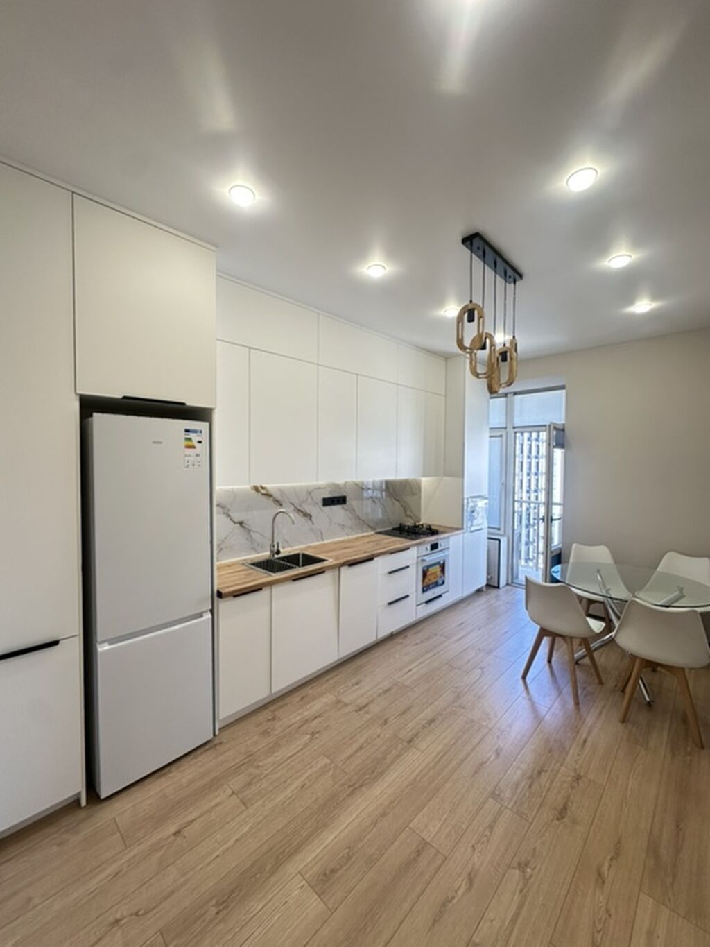 1 комната, 53 м², Асанбай мкр Элитка, 12 этаж, Дизайнерский ремонт: фото 2