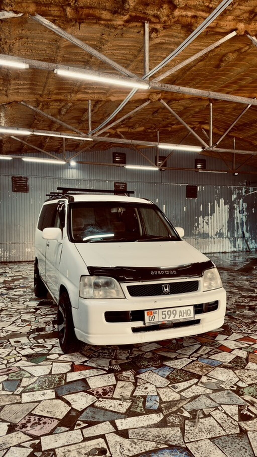 Honda Stepwgn: 2000 г., 2 л, Автомат, Газ, Минивэн: фото 2