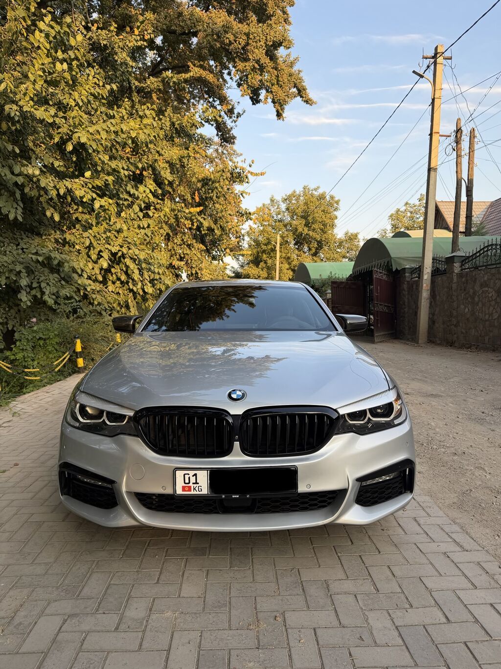 BMW 5 series: 2018 г., 3 л, Автомат, Бензин, Седан: фото 2