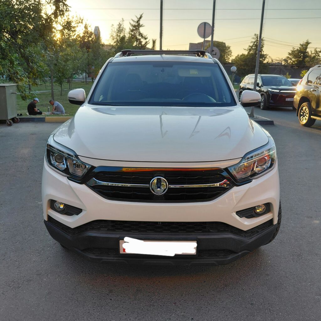Ssangyong Rexton Sports: 2018 г., 2.2 л, Автомат, Дизель, Пикап: фото 4
