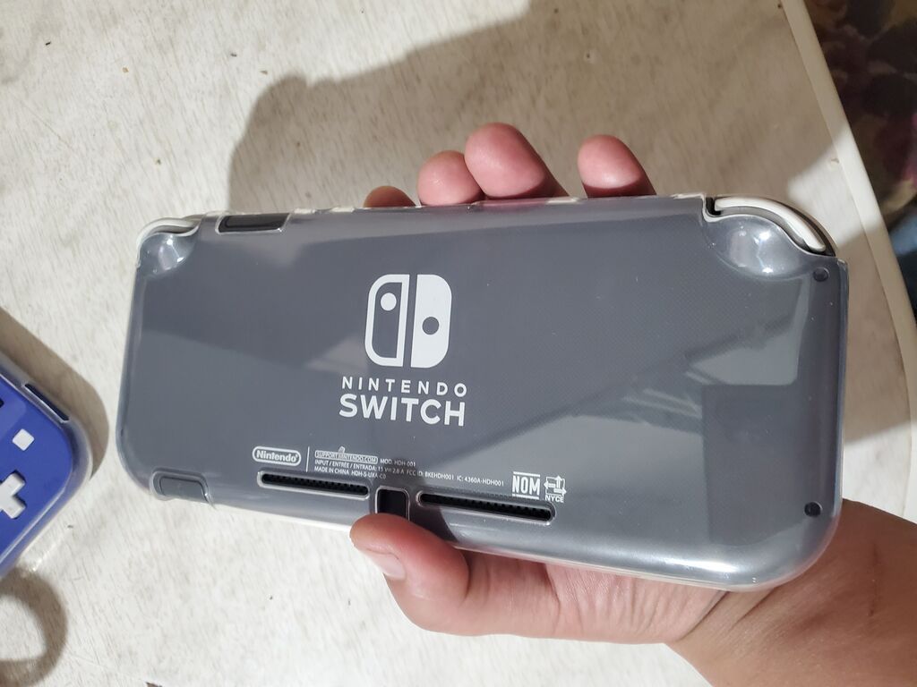 Nintendo Switch lite чипованная (прошитая) встроенная память: фото 4