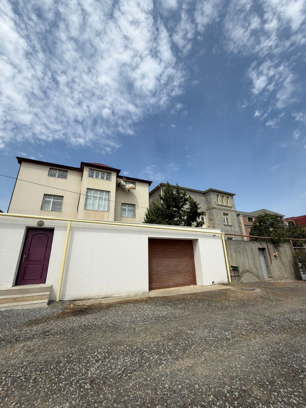 Badamdarda 4 otaqlı həyət evi kirayə verilir, 300 m², 1 600 AZN/ay, şəkil 3 / 12