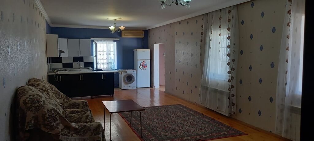 2 otaqlı həyət evi – geniş eyvanlı dənizə yaxındır her bir şəaraiti
