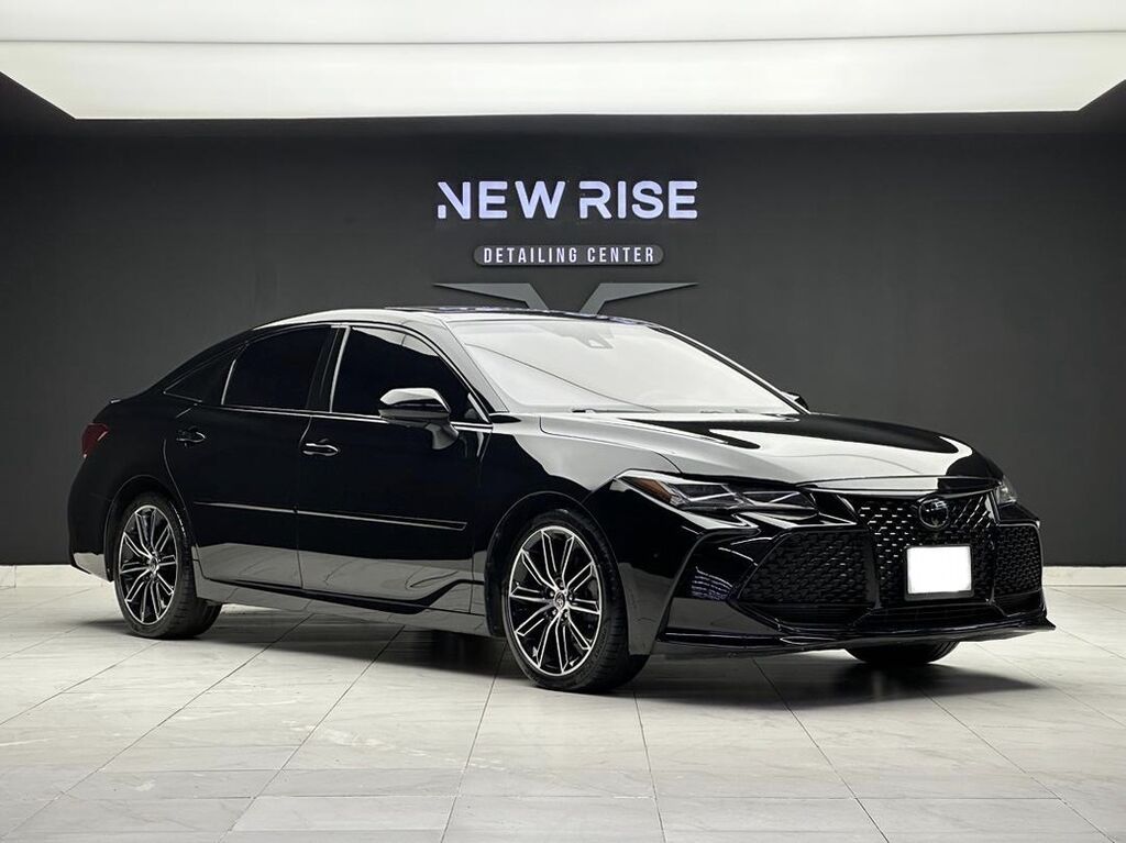 Toyota Avalon: 2020 г., 3.5 л, Автомат, Бензин, Седан: фото 2