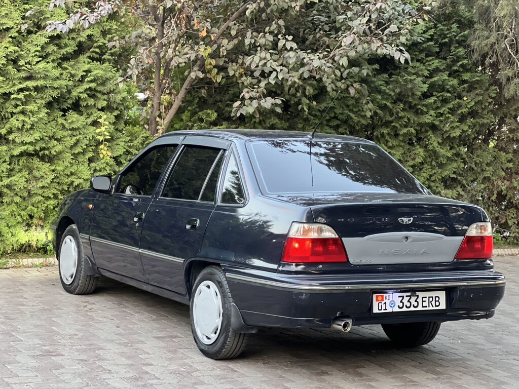 Daewoo Nexia: 2008 г., 1.6 л, Механика, Бензин, Седан: фото 3