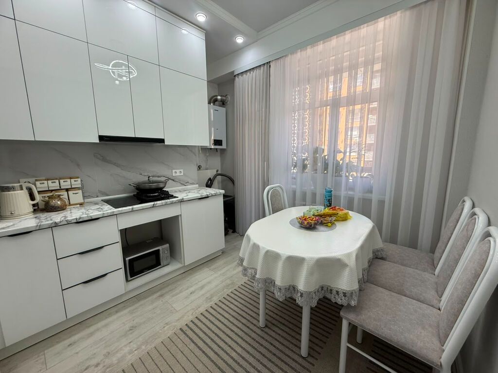 1 комната, 45 м², Элитка, 4 этаж, Свежий ремонт: фото 3