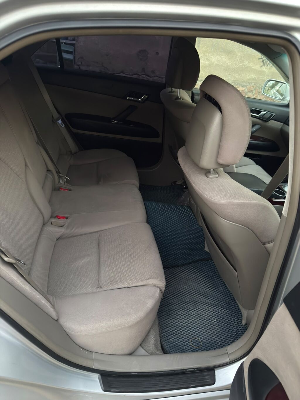 Toyota Mark X: 2005 г., 2.5 л, Автомат, Седан: фото 7