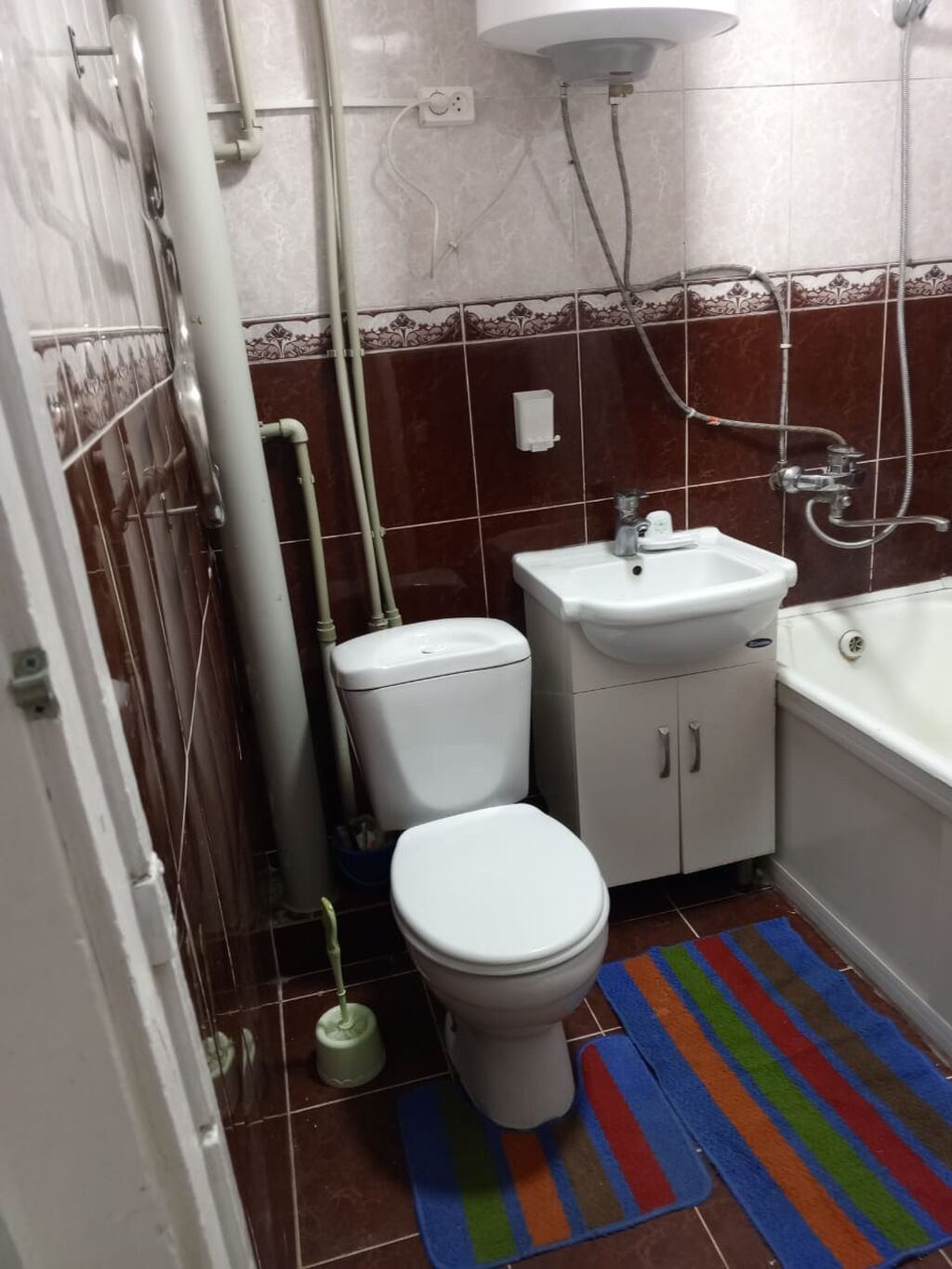 3 комнаты, 70 м², 10 мкр 2 этаж, Косметический ремонт: фото 6