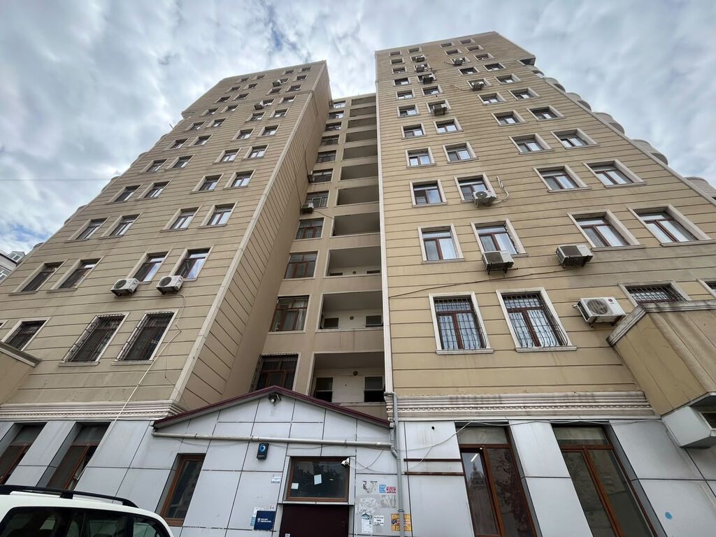 3 otaqlı, Yeni tikili, 117 kv. m