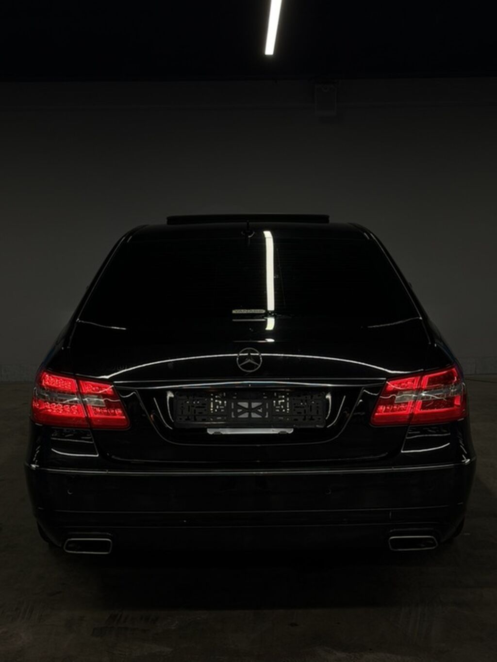 Mercedes-Benz E-Class: 2010 г., 3.5 л, Автомат, Бензин, Седан: фото 3