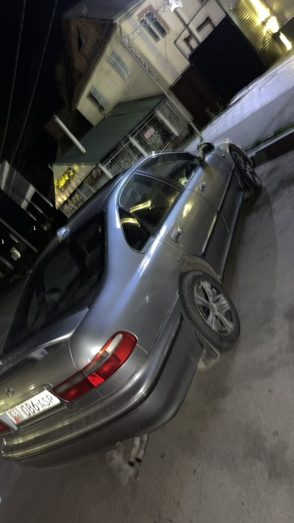 Honda Accord: 1998 г., 2 л, Механика, Бензин, Седан: фото 4