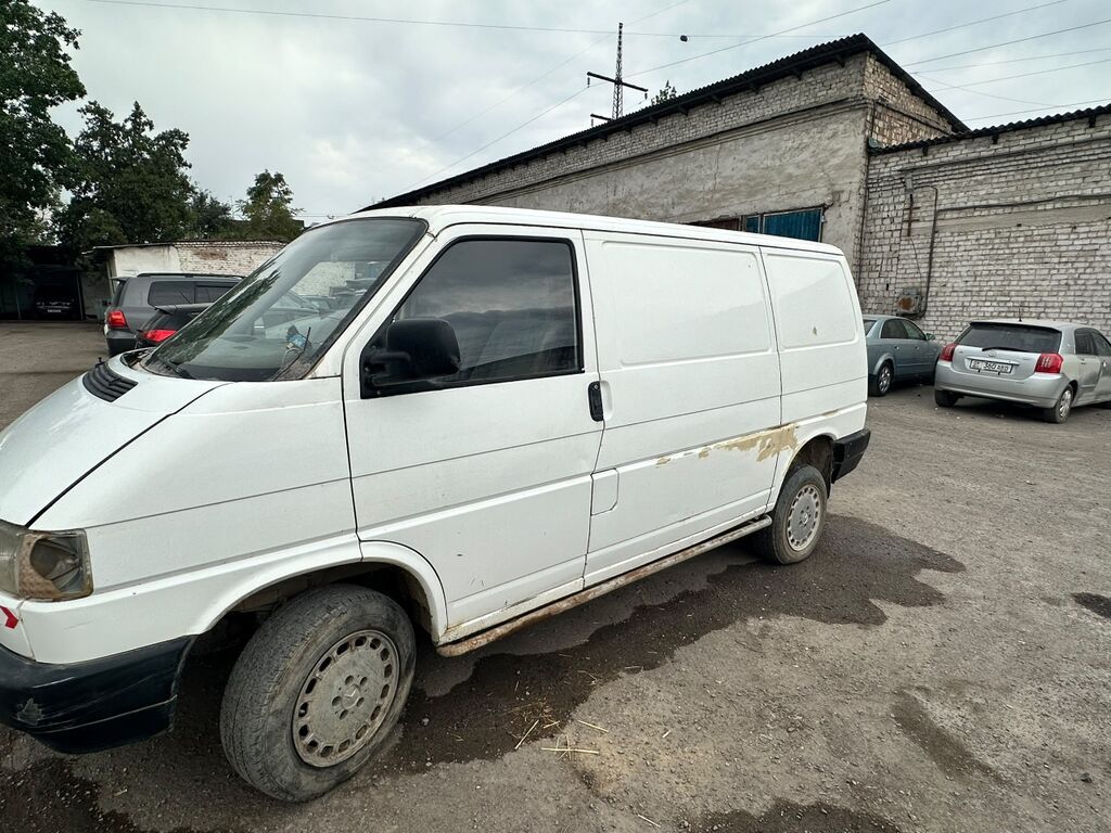 Volkswagen Transporter: 1991 г., Фургон: фото 3