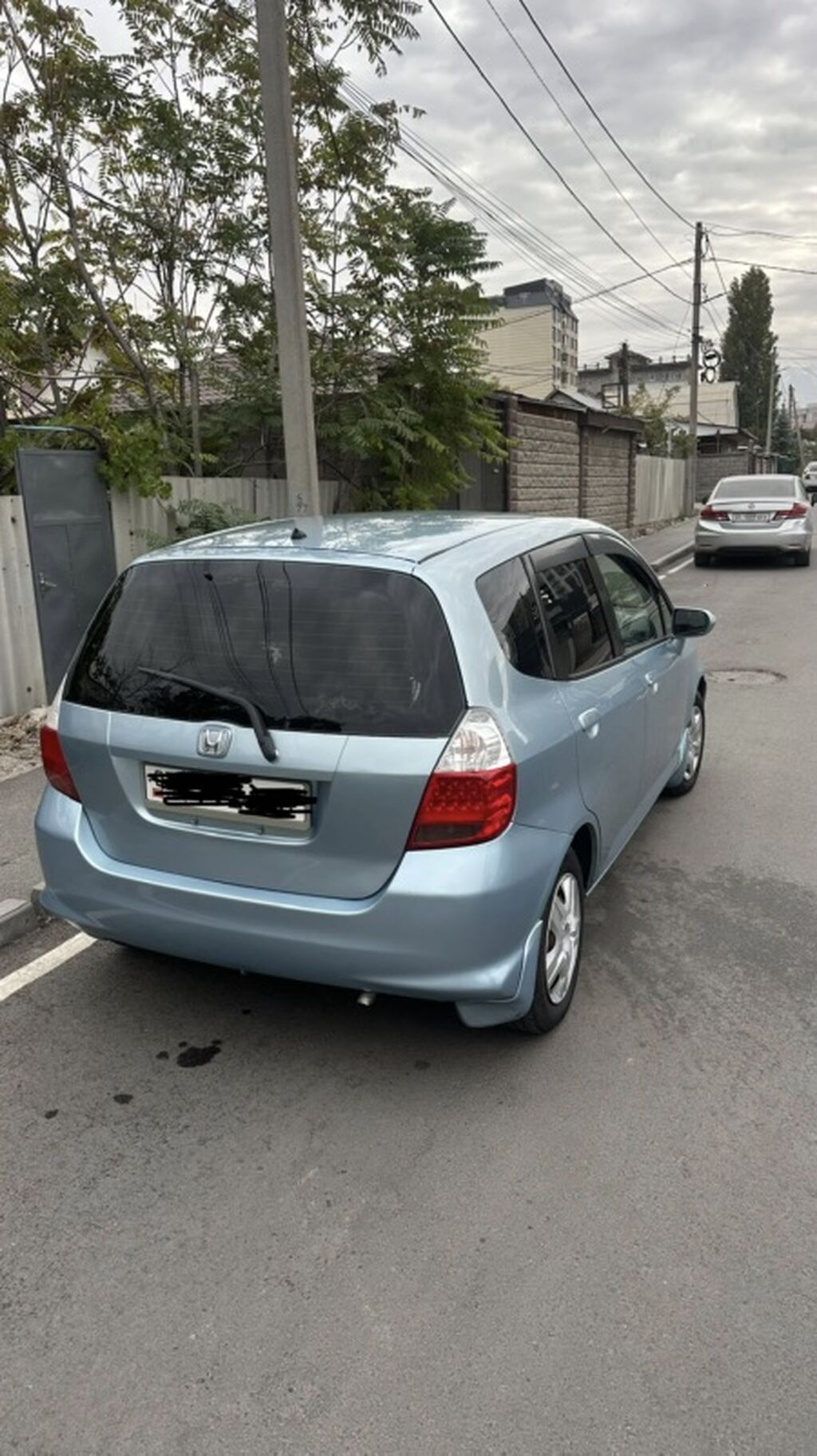 Продам Honda Fit, 2004 г., 1.5 л, автомат, хэтчбек: фото 3