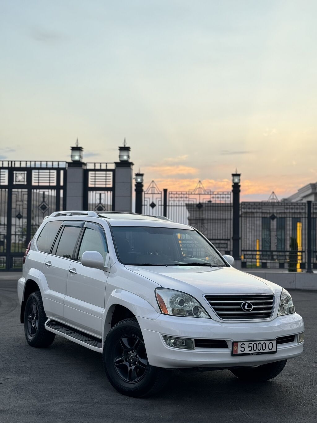 Lexus GX: 2007 г., 4.7 л, Газ, Внедорожник: фото 3