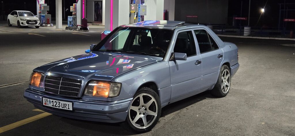 Mercedes-Benz W124: 1992 г., 2.8 л, Автомат, Бензин, Седан: фото 2