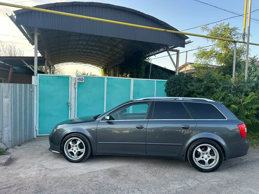 Audi A4: 2003 г., 1.8 л, Автомат, Бензин, Универсал: фото 2