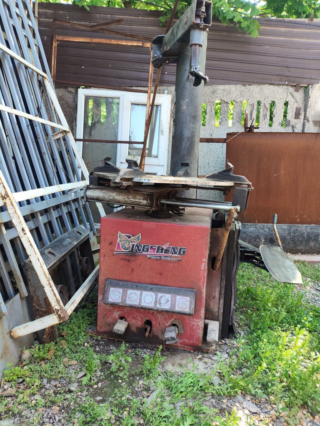 Шиномонтажный станок ING SHENG (Garage Equipment) - Тип — фото 1