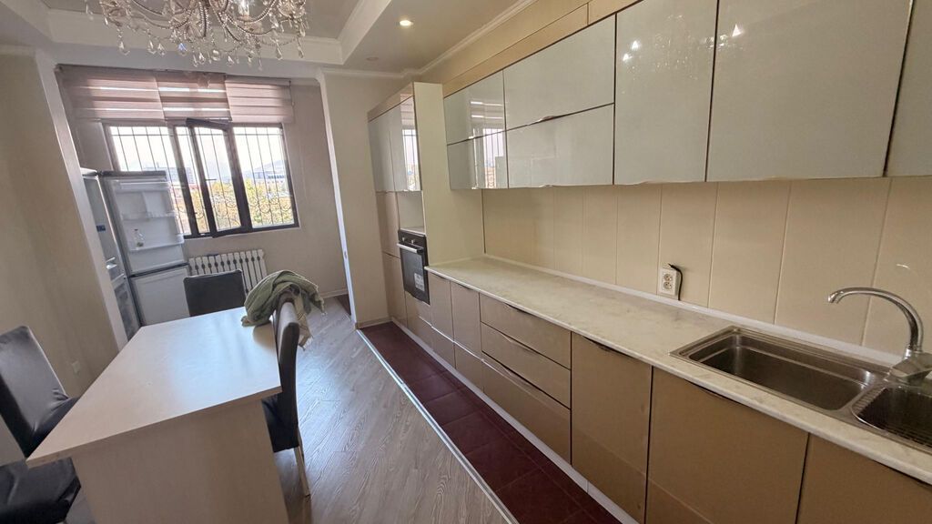 3 комнаты, 98 м², Нижний Джал (Джал-23) Элитка, 2 этаж, Косметический ремонт: фото 3