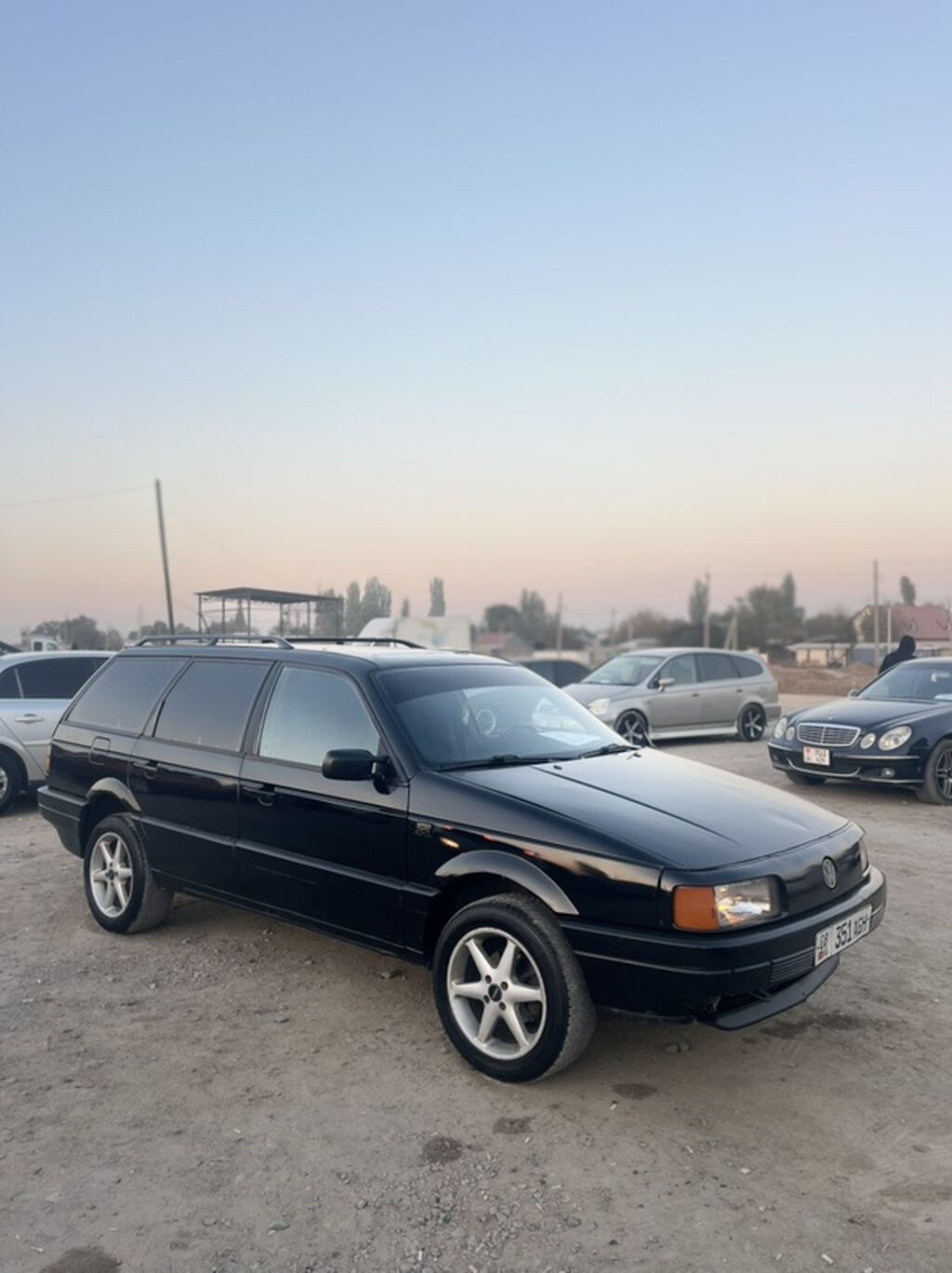 Volkswagen Passat Variant: 1991 г., 1.8 л, Механика, Бензин, Универсал: фото 1