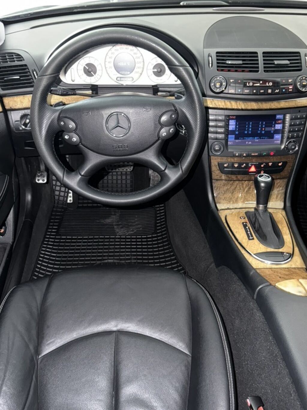 Mercedes-Benz E-Class: 2007 г., 3.5 л, Автомат, Бензин, Седан: фото 6