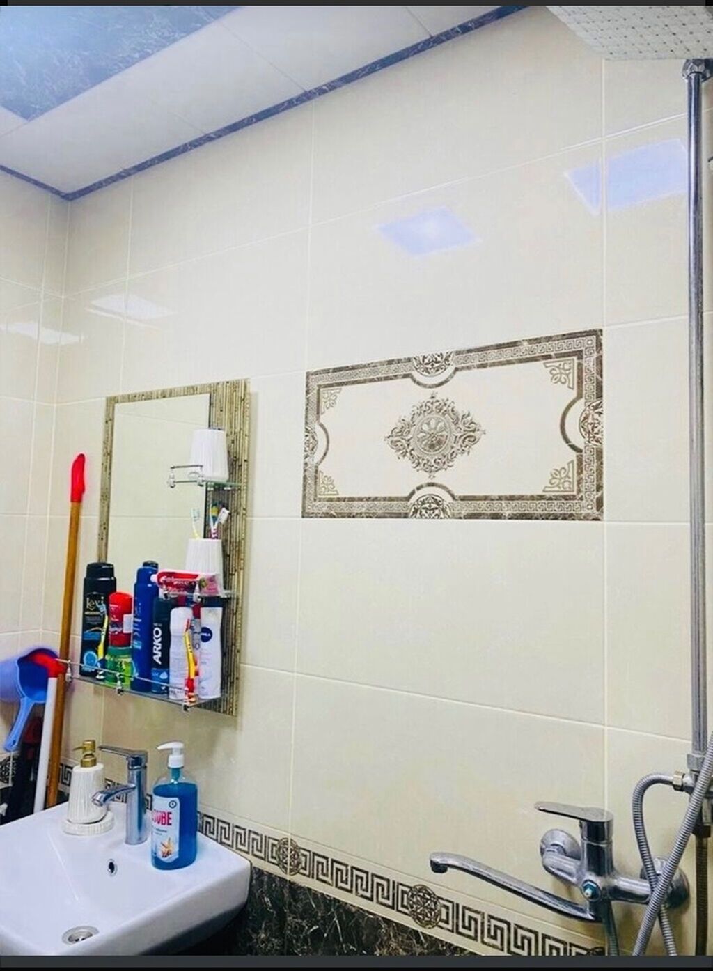 🏠 İKİMƏRTƏBƏLİ EV KİRAYƏYƏ VERİLİR! Bütün şərait və rahatlıqları olan