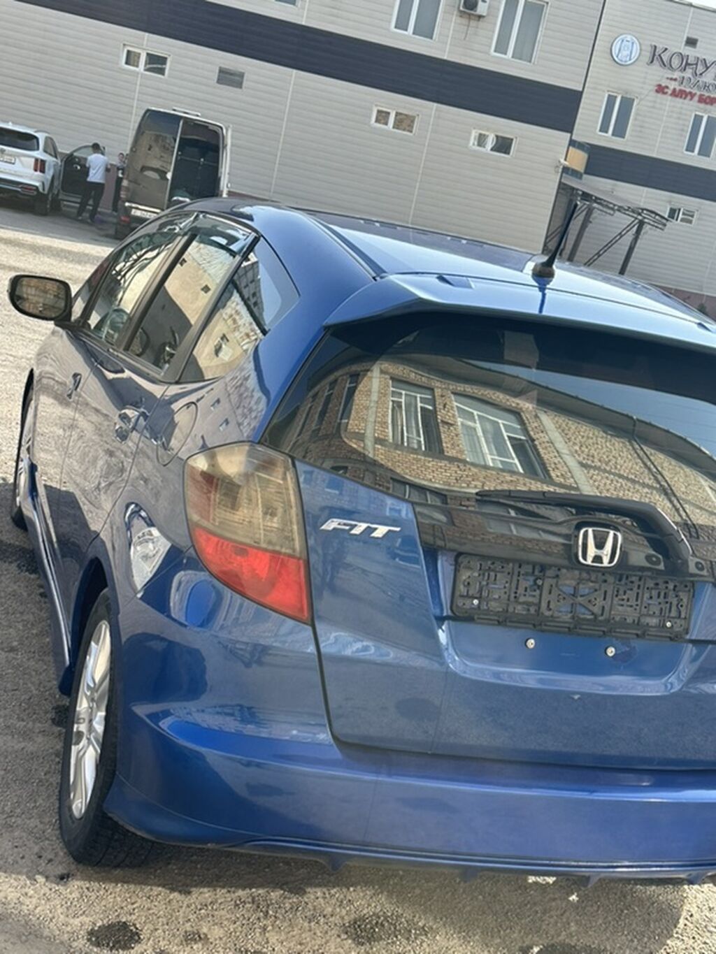 Honda Fit: 2008 г., 1.5 л, Автомат, Бензин, Хэтчбэк: фото 6