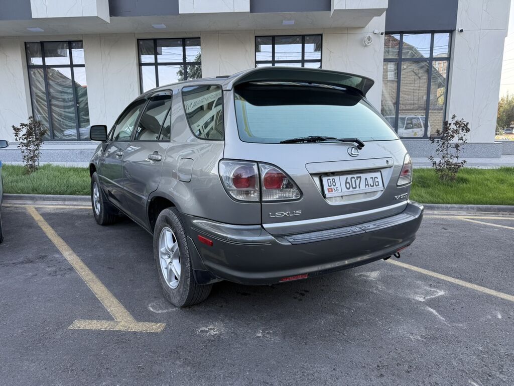 Lexus RX: 2001 г., 3 л, Автомат, Газ, Кроссовер: фото 6