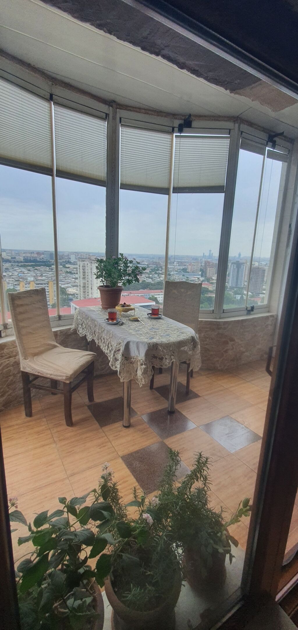Yasamal, 3 otaqlı, Yeni tikili, m. 8 Noyabr, 106 kv. m