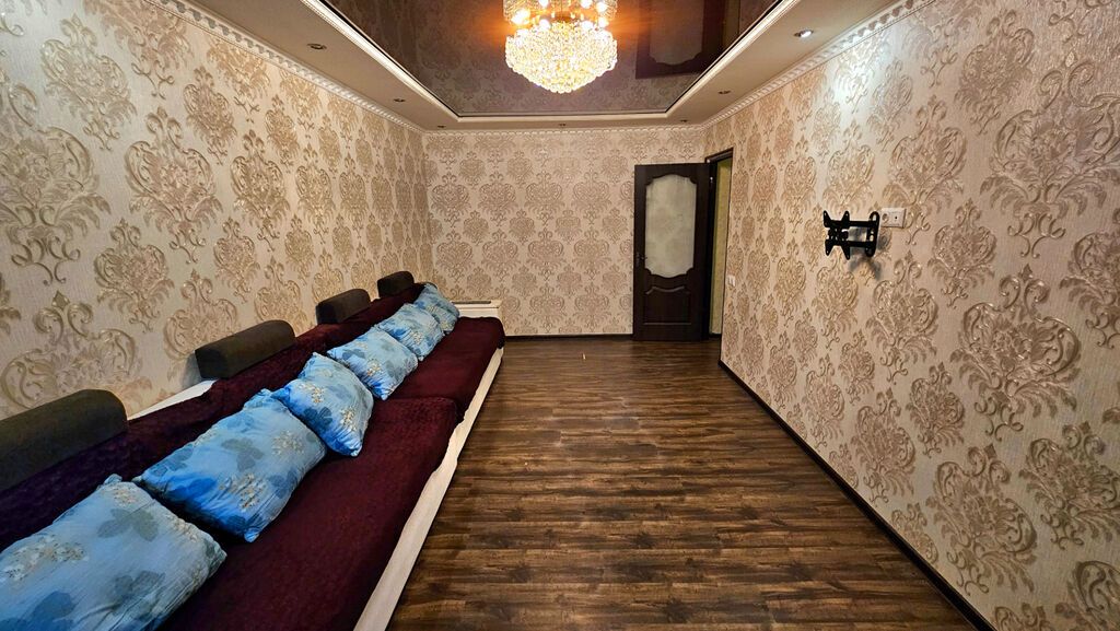 2 комнаты, 50 м², 6 мкр 104 серия, 3 этаж, Евроремонт: фото 2