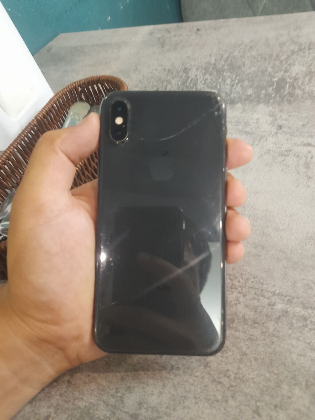 IPhone Xs, Б/у, 64 ГБ, Черный, Защитное стекло, Чехол, 75 %: фото 3