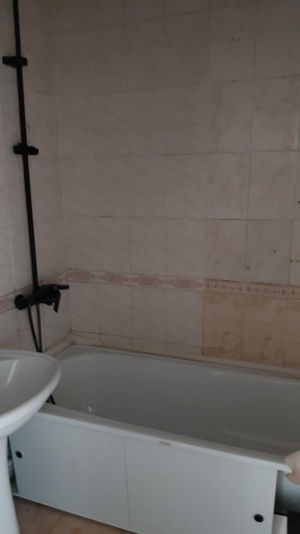 3 комнаты, 71 м², 105 серия, 1 этаж, Косметический ремонт: фото 7