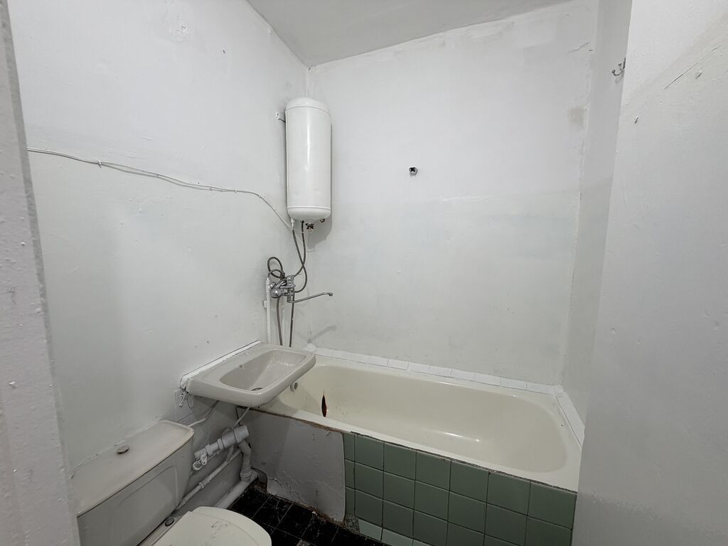 1 комната, 42 м², 105 серия, 1 этаж, Косметический ремонт: фото 6