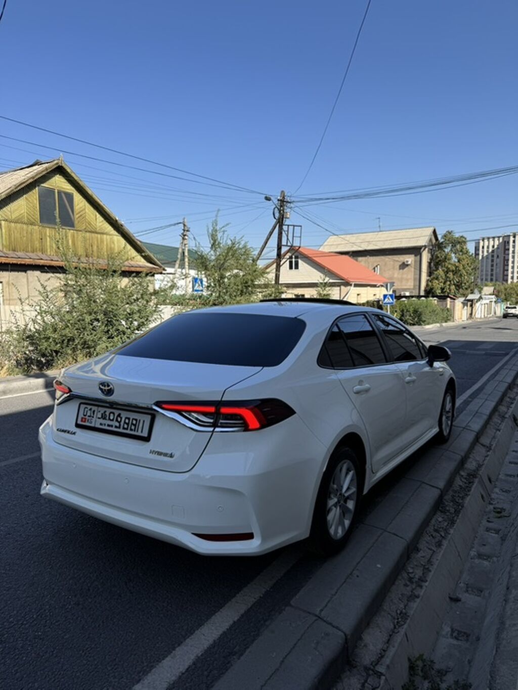 Toyota Corolla: 2022 г., 1.8 л, Гибрид, Седан: фото 7