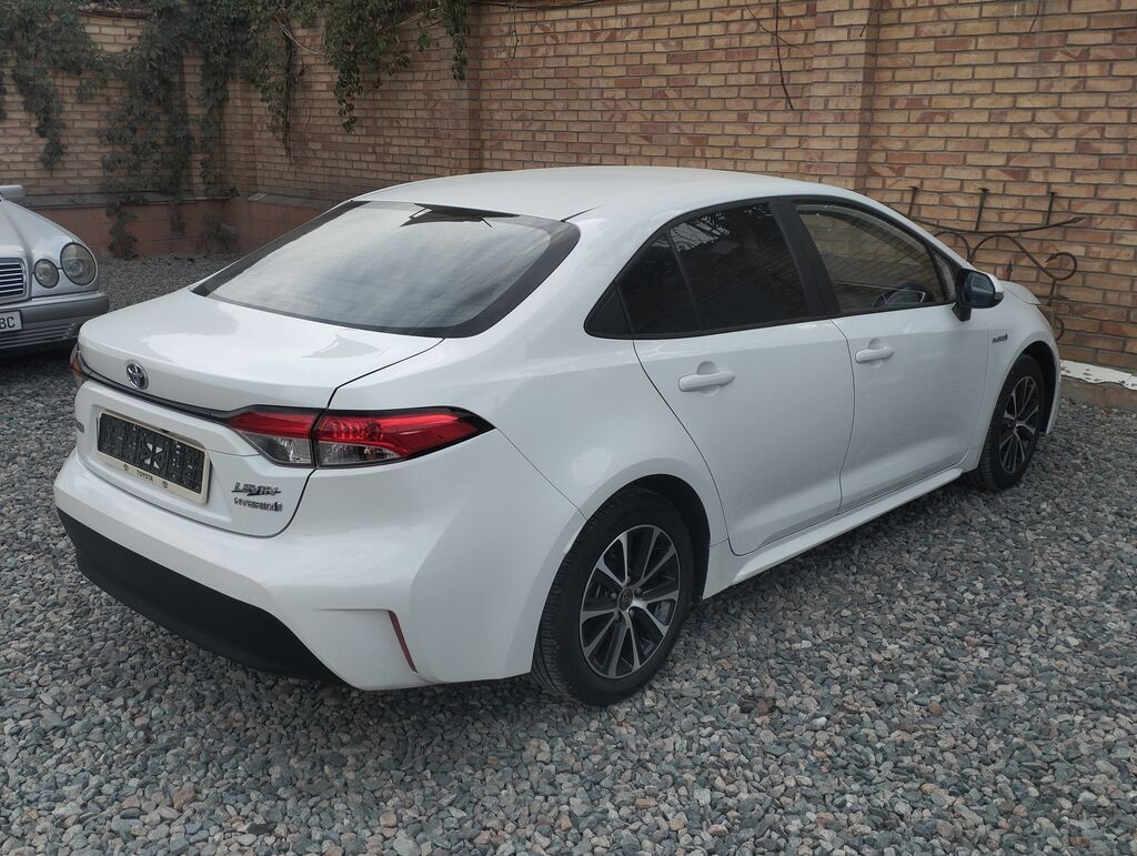 Toyota Levin: 2023 г., 1.8 л, Вариатор, Гибрид, Седан: фото 4