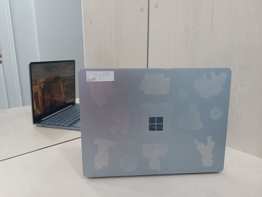 Microsoft Surface Laptop Go, цвет Ice Blue Ключевые характеристики: -: фото 3