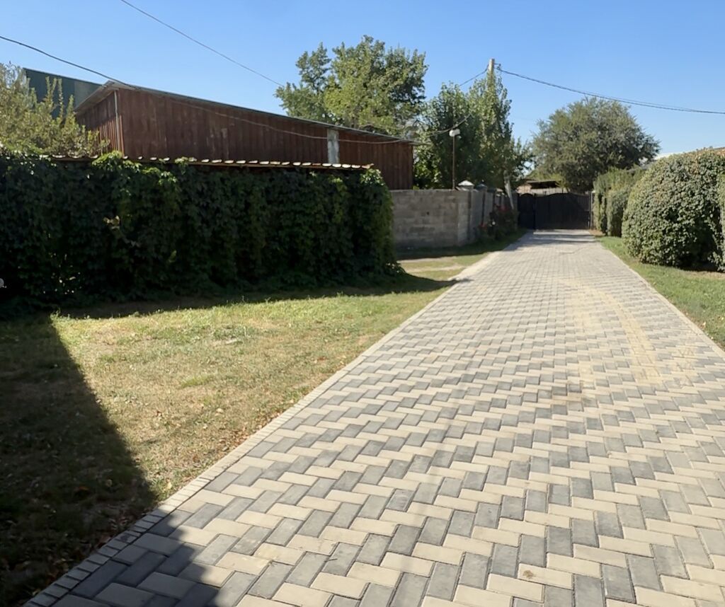 Срочно Продаю!Участок 8соток +Дом 5ком 62м2. Р-н Арча Бешик: фото 4