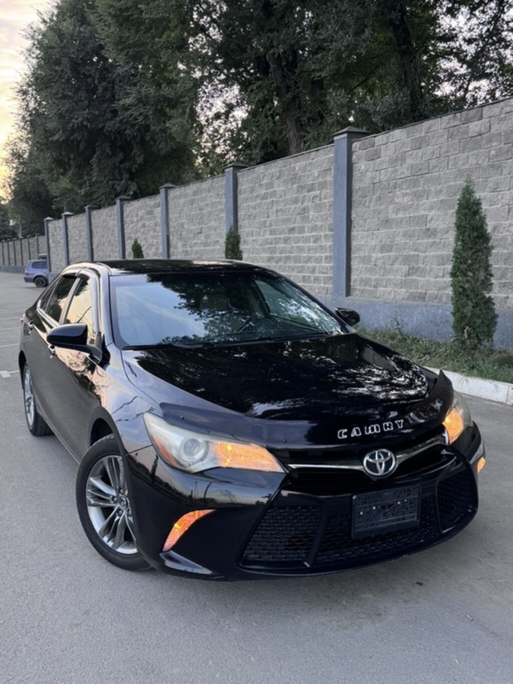 Toyota Camry: 2016 г., 2.5 л, Автомат, Бензин, Седан: фото 2