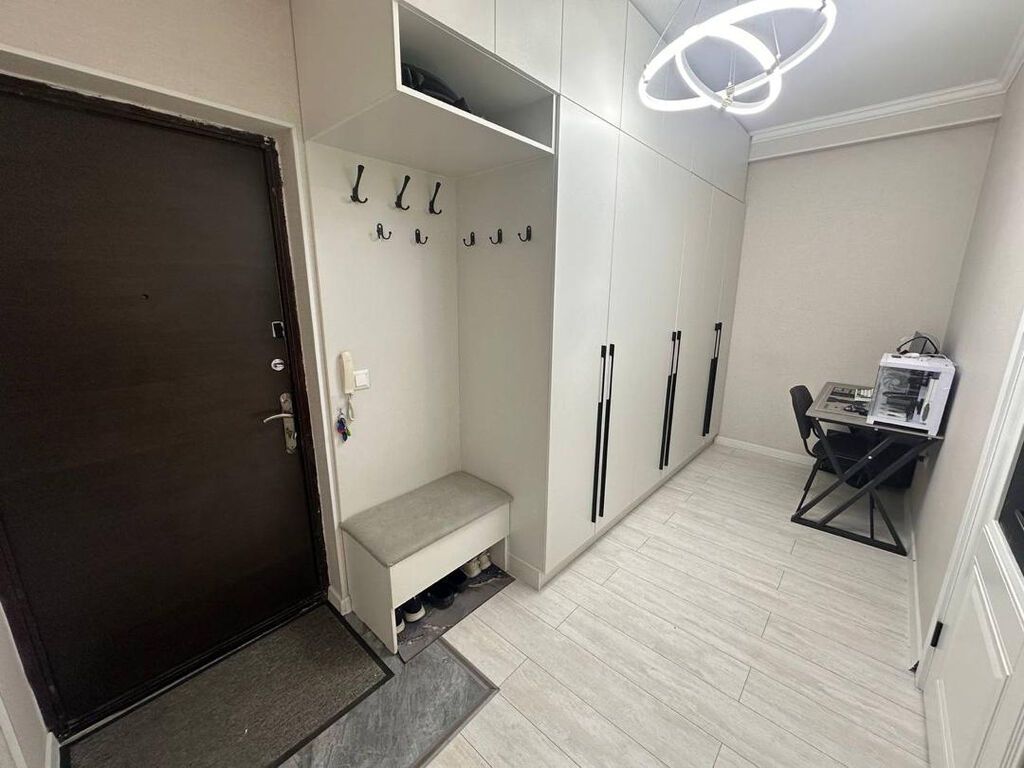 Продаётся в районе Филармонии евродвушка, 50 м². Новый дизайнерский: фото 4