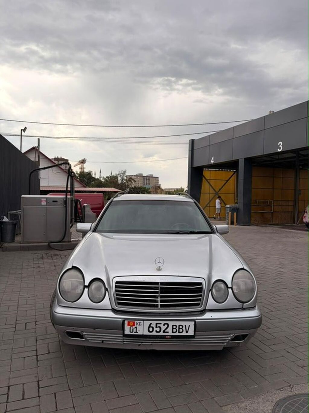 Mercedes-Benz E-Class: 1996 г., Универсал: фото 4
