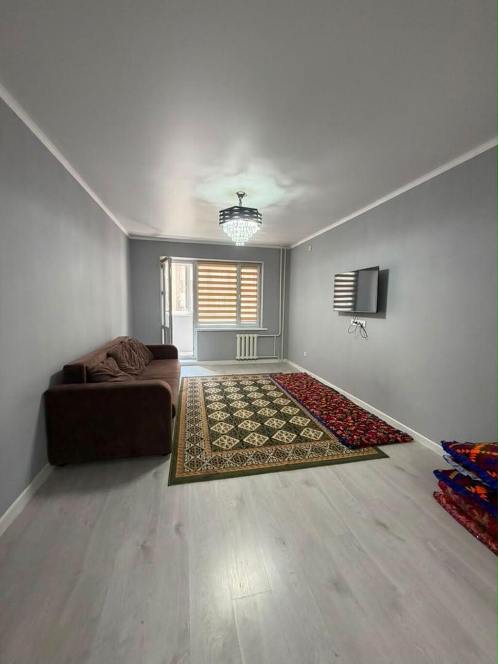 3 комнаты, 100 м², Джал мкр (в т.ч. Верхний, Нижний, Средний) 107 серия, 5 этаж: фото 2