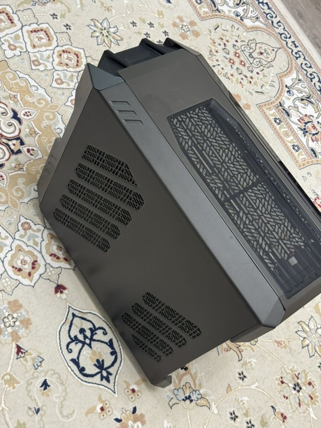 HAF 700 BERSERKER Корпус для ПК формата Full Tower/ATX с акцентом на: фото 3