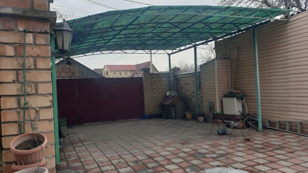 Продаю 3-уров.Дом,578м.кв.,6 комнат + 2 больших зала,высота потолков -